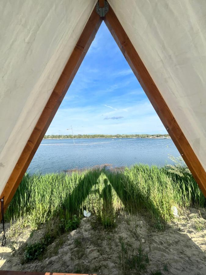Lupa Tent Будакалаш Екстер'єр фото